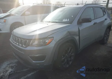 2018 Jeep Compass Sport Fwd из США, поврежденный, VIN 3C4NJCAB1JT181425